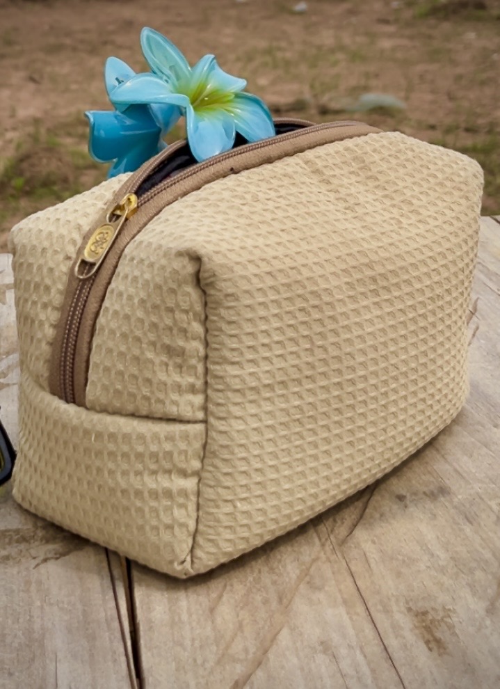 Luxe Lady pouch – feminine care product by Luxe Femme Care Ghana